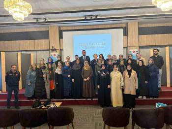 Kütahya’Da Yatılı Kur’An Kursu Öğreticileri İçin İlk Yardım Eğitimi
