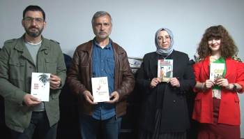 Kütahya’Da Yazarlardan İmza Ve Söyleşi Programı
