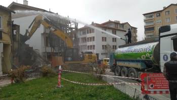 Kütahya’Da Yıkılan Metruk Bina Sayısı 500’Ü Geçti
