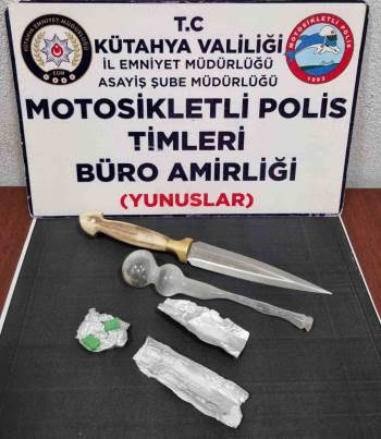 Kütahya’Da Yunus Timlerince Bir Araçta Uyuşturucu Ele Geçirildi
