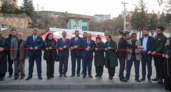 Kütahya’Da Zeybekler Parkı Açıldı
