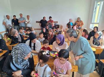 Kütahya’Daki Okullarda ‘Uyum’ Zili Çaldı
