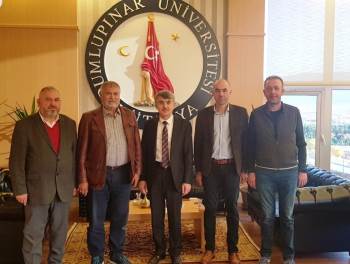 Kütahya Esnaf Derneği’Nden Rektör Uysal’A Ziyaret
