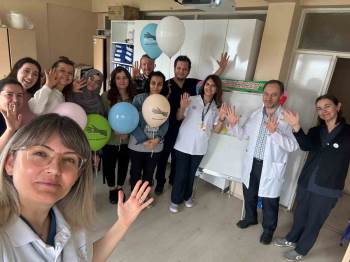 Kütahya Evliya Çelebi Hastanesinde Dünya El Hijyeni Günü Bilgilendirme Standı
