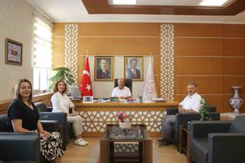 Kütahya Fevzi Çakmak İlkokulunun "Sayfalar Canlanıyor" İsimli Projesi Teknofest Finallerinde
