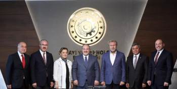 Kütahya Heyetinden Bakan Varank’A Ziyaret
