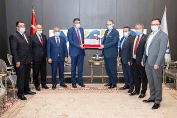 Kütahya Heyetinden Müsiad Ziyareti
