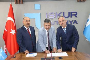 Kütahya İl Milli Eğitim Müdürlüğü Ve İşkur Arasında Typ Protokolü
