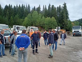 Kütahya İl Özel İdaresi Ekipleri 15 Gündür Kastamonu’Da
