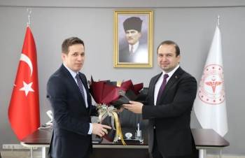 Kütahya İl Sağlık Müdürlüğü Görevine Sertaş Erarslan Atandı
