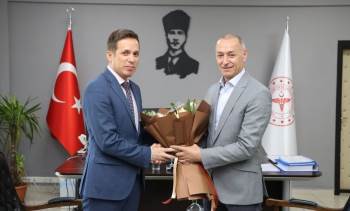 Kütahya İl Sağlık Müdürlüğünde Görev Teslim Töreni
