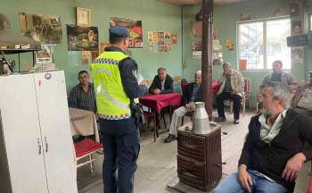 Kütahya İlçelerinde Aile İçi Ve Kadına Yönelik Şiddetle Mücadele Eğitimi
