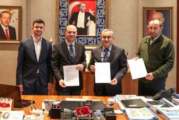 Kütahya’Nın Parmakören Mahallesi Bölgesindeki Fay Hattının Tespiti İçin Protokol İmzaladı
