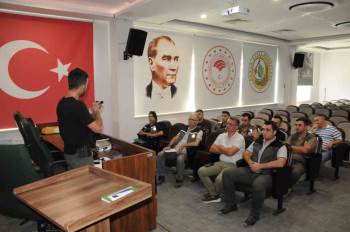 Kütahya Obm’De Yeni Göreve Başlayan Personele Silah Eğitimi
