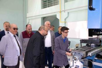 Kütahya Osb Yönetimi Mesleki Eğitimin Kalitesini Yerinde İnceledi
