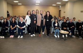 Kütahya Şehir Hastanesinde 200 Sağlık Personeli Göreve Başladı
