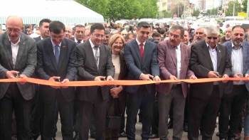 Kütahya Tarım Fuarı Açıldı
