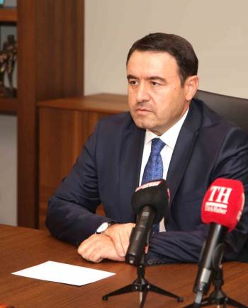 Kütahya Valisi Musa Işın: "Şehirde Dilenciliği Bitireceğiz, Hiç Kimse Aç Yatmayacak"
