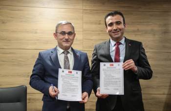 Kütahya Ve Karaman ’Kardeş’ Oldu
