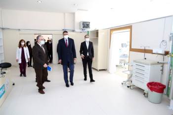 Kütahya’Ya 36 Yataklı Yeni Yoğun Bakım Ünitesi
