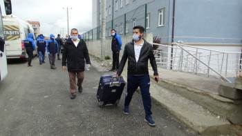 Kütahya’Ya Getirilen 164 Vatandaşın Karantina Süreci Tamamlandı
