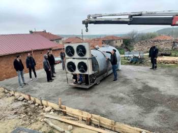 Kütahya Yaylababa Köyüne 5 Ton Kapasiteli Süt Soğutma Tankı
