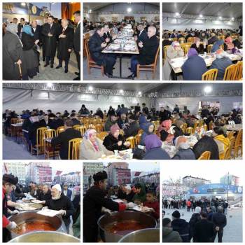 Kütahya Zafer Meydanı İftar Çadırı
