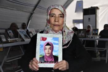 Kütahyalı Annenin 200 Günlük Evlat Nöbeti
