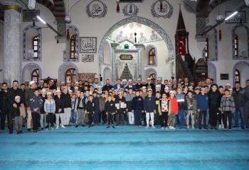 Kütahyalı Gençler Sabah Namazında Buluştu
