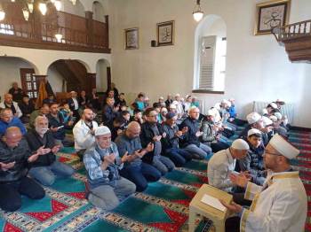 Kütahyalı Hafız Öğrenciler Hatim Etti
