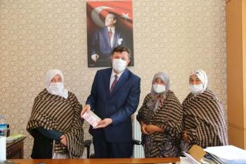 Kütahyalı Kadınlardan Afet Bölgesine Destek
