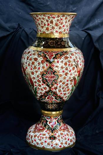 Kütahyalı Sanatçılardan ’Kadim Ateş Sanatı Çini Sergisi’
