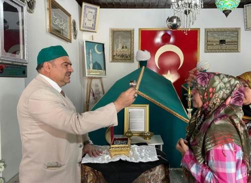 Kutsal emanet Eskişehirlilerle buluştu!