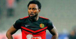 Lawal Beşiktaş'ı istiyor