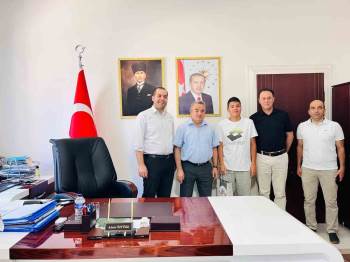 Lgs İl Birincisi Ahmet Eymen Koç, Kaymakam Öztürk’Ü Ziyaret Etti
