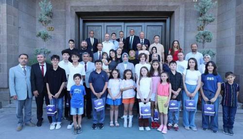 LGS ve YKS’de derece yapan öğrenciler Vali Yiğitbaşı’yla buluştu