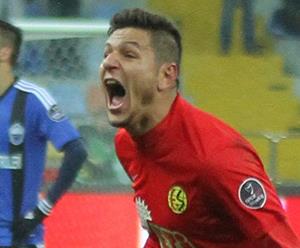 Türkiye A Milli Takım forması giymeye hazırım