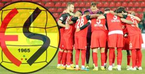 Liderlik için Aslan'ı devirmek