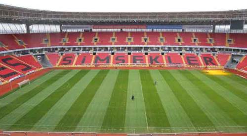 Ligin en büyük stadyumu Eskişehir'de!