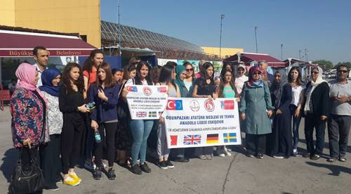 Lise öğrencileri İsveç'e gitti