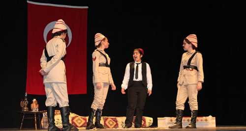 LİSELERARASI TİYATRO ŞENLİĞİ BAŞLADI