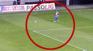 Maçın en ilginç görüntüsü!