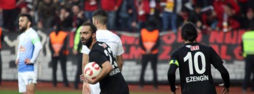 Maçın fotoromanı! Neler kaçtı neler...