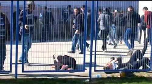 Maçta kavga çıktı, polis biber gazı sıktı