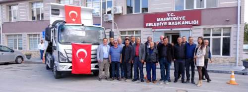 Mahmudiye Belediyesi'ne TBB'den hibe edilen temizlik aracı hizmete girdi!