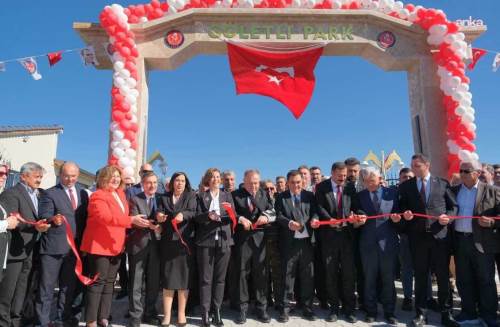 Mahmudiye’de çifte bayram