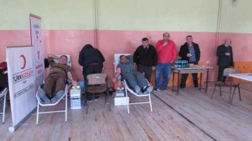 MAHMUDİYE'DE KAN BAĞIŞI KAMPANYASI