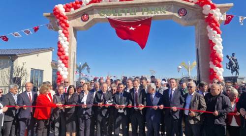 Mahmudiye’ye çifte bayram: Göletli Park açıldı!