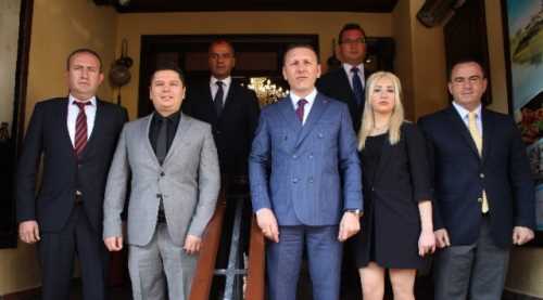 Makam şoförleri tek çatı altında toplandı