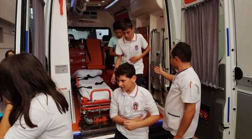 Manavgat'ta öğrenciler hastanelik oldu